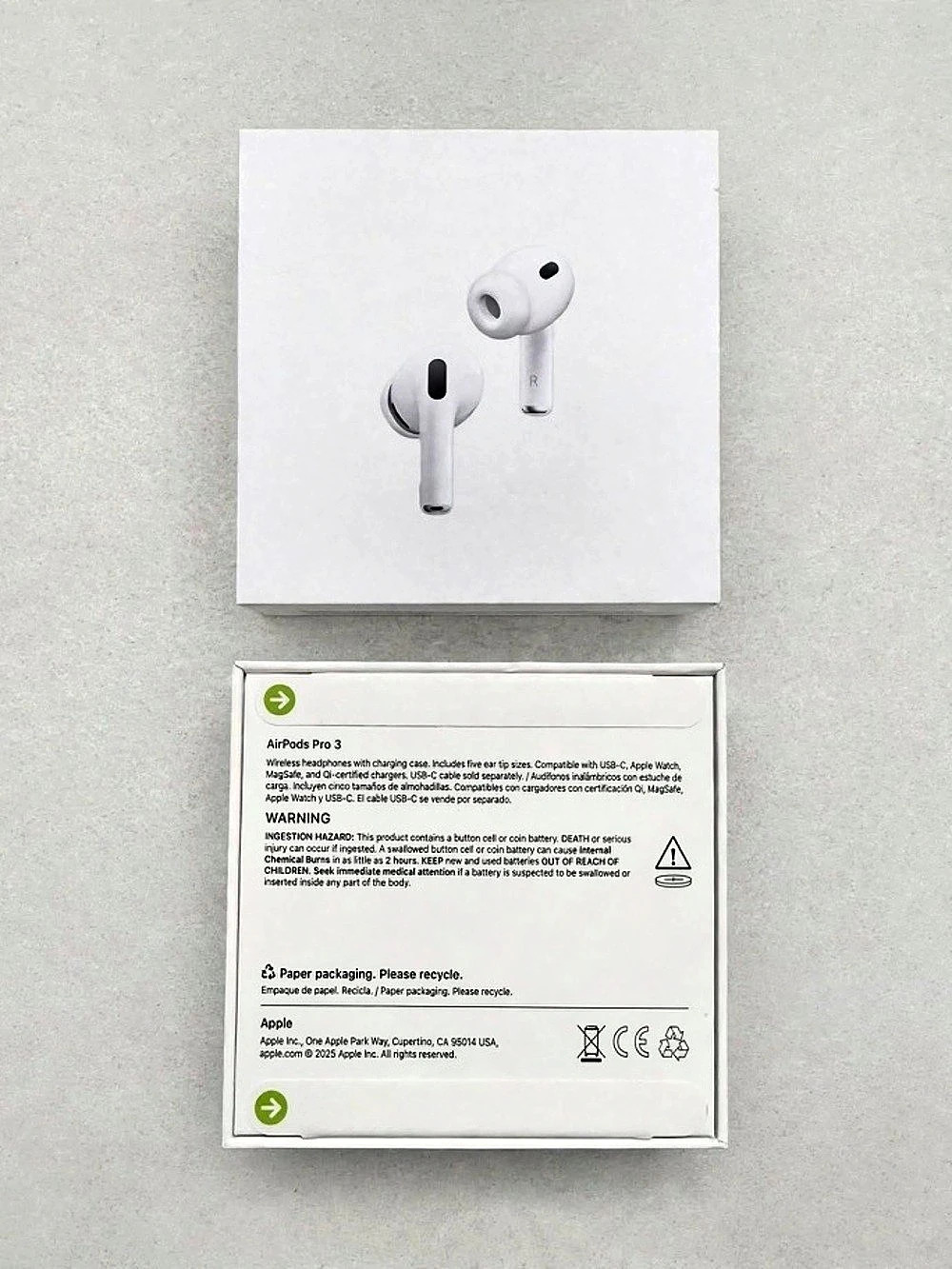 Apple AirPods Pro 3 Wireless Earbud Headphones White NWT